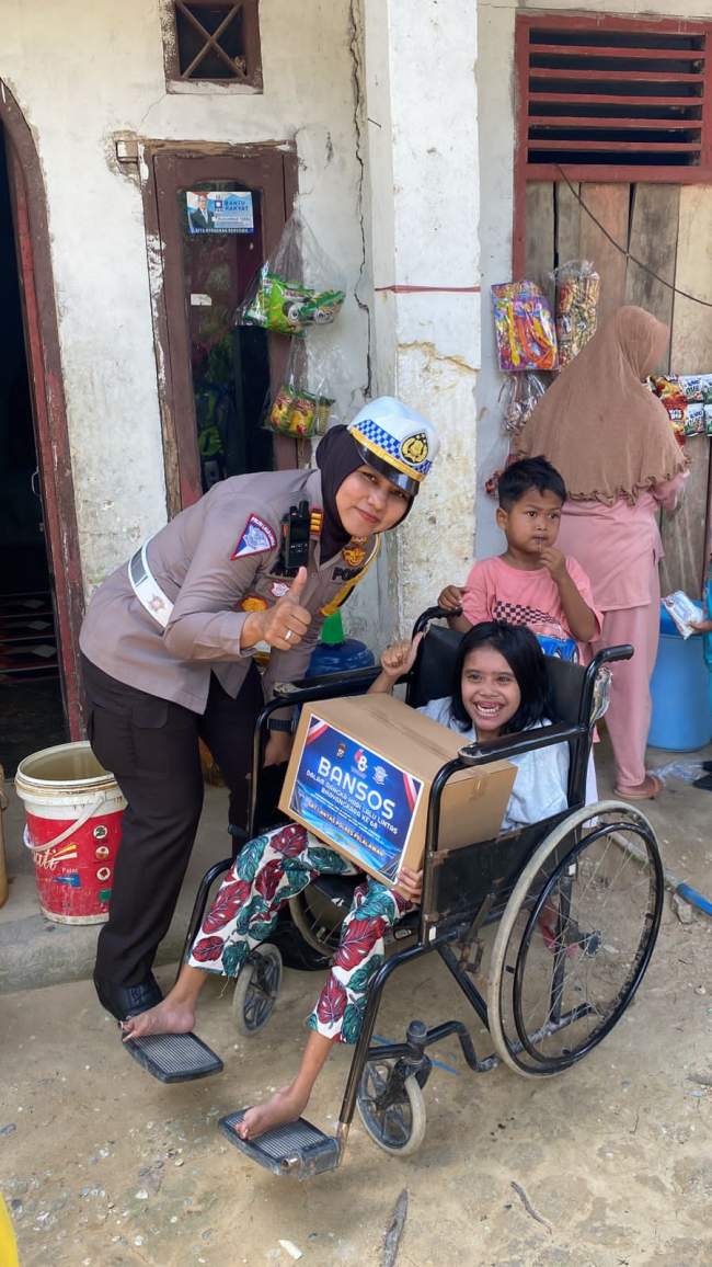 HUT Lalu Lintas Bhayangkara ke-68 Tahun 2023, Sat lantas Polres Pelalawan Gelar Bhakti Sosial