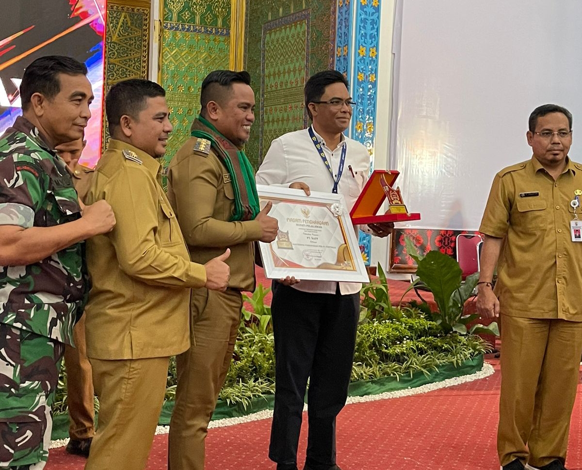 PT. RAPP Raih 2 Penghargaan Pelalawan Tax Award