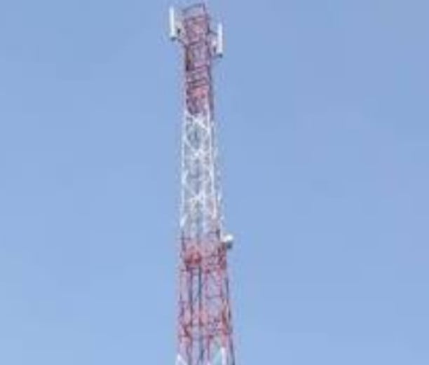 Tower Telkomsel di Kecamatan Langgam Rusak