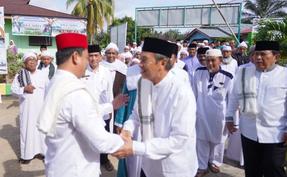 Gubernur Syamsuar Hadiri Haul Allah Yarham Syekh Ma’sum Tambusai ke-62 di Desa Sungai Kumango Rohul