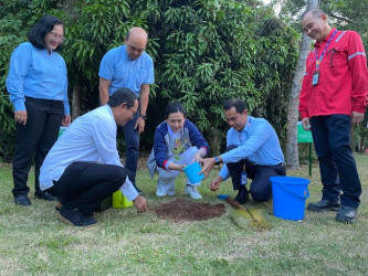 Kunjungi RAPP, Wamen PPPA Apresiasi Komitmen APRIL Group terhadap Pemberdayaan Perempuan, Anak, dan Inovasi Teknologi
